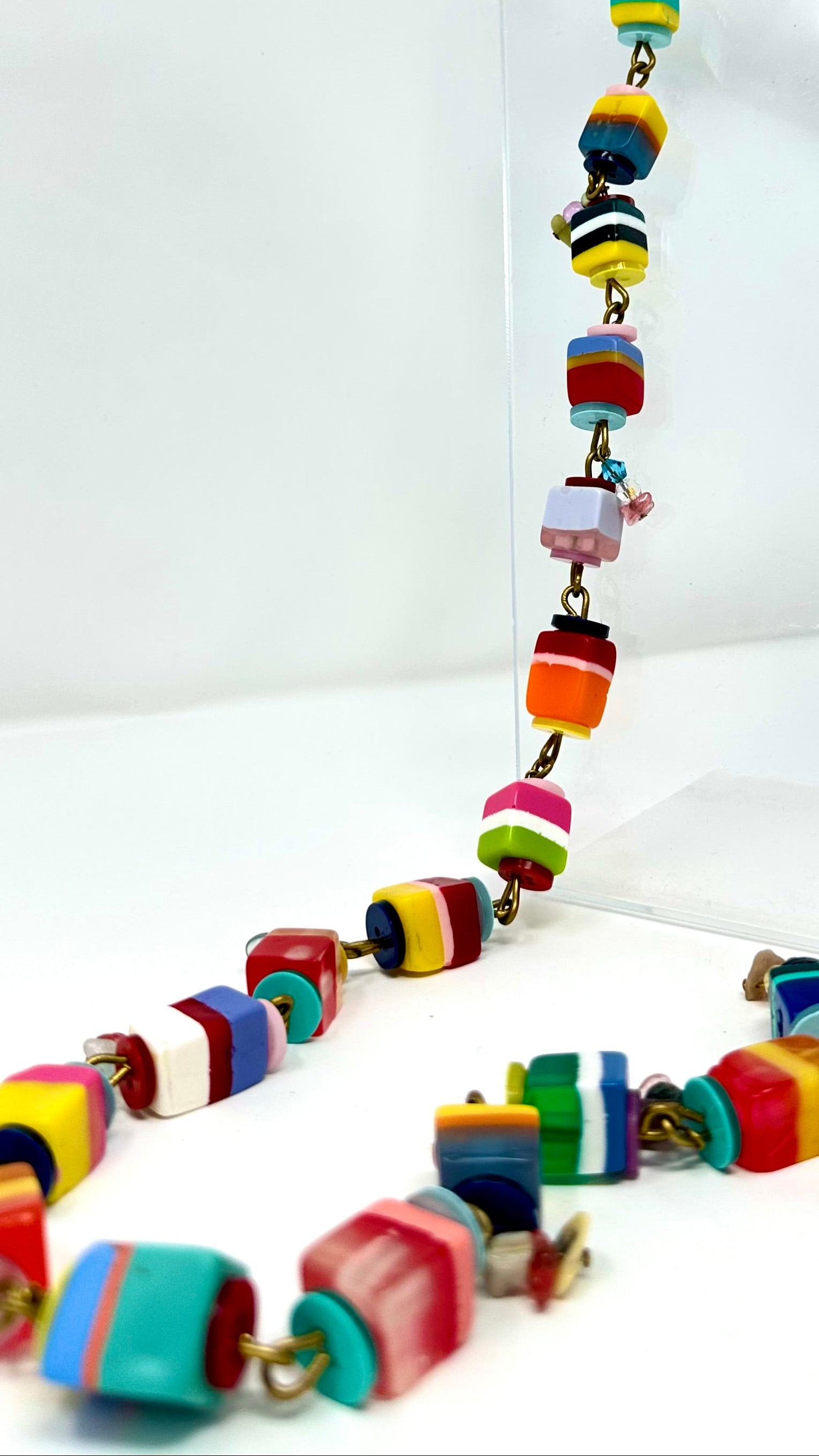 レア Africaコレクションのマルチカラー スクイグル Africalis US